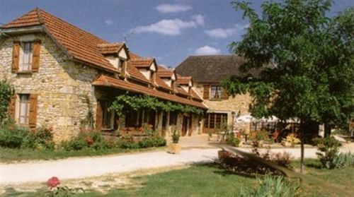 Hotel Chastrusse Nadaillac-de-Rouge Екстер'єр фото